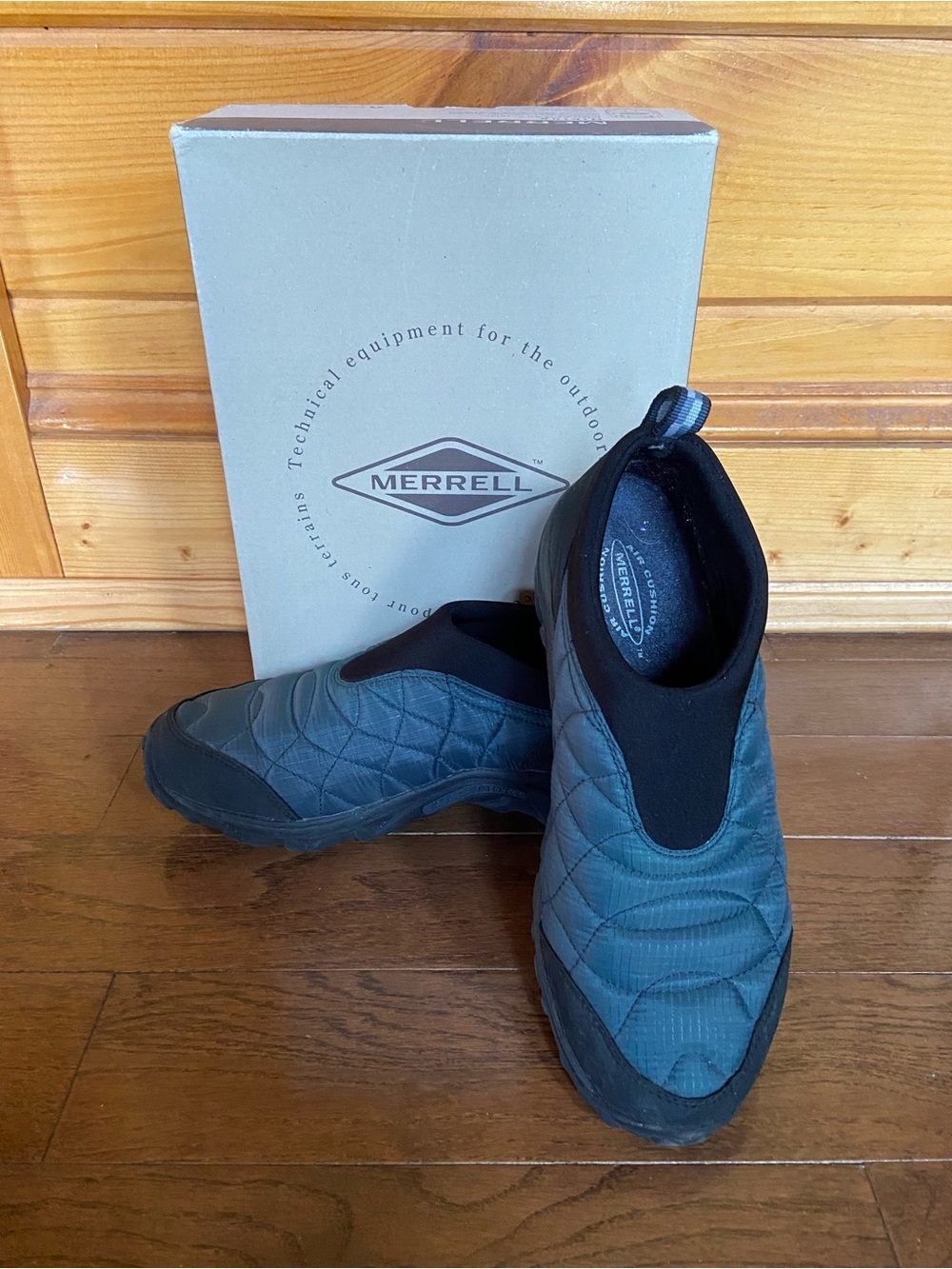 Merrell Hiking Alpine Moc Ladies size 8